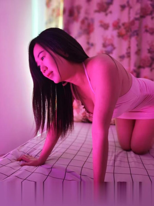 江苏南京小骚珍珍美艳小少妇，丰润热辣-1.jpg